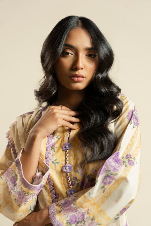 Alkaram rts| shirt, trouser & dupatta– ef21-26-cream-3 Alkaram RTS| SHIRT, TROUSER & DUPATTA– EF21-26-Cream-3