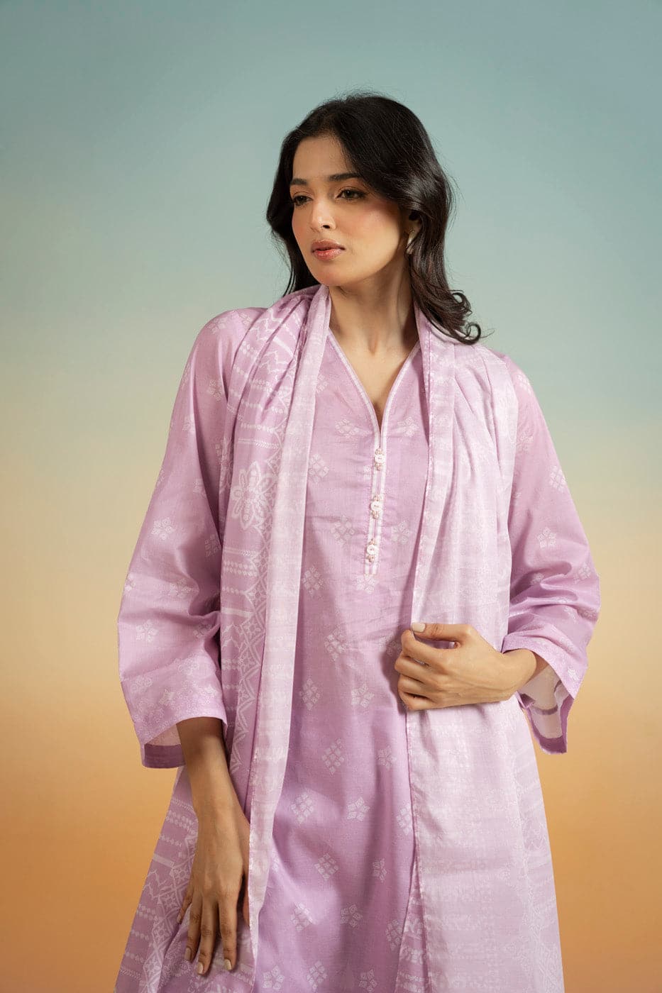 Alkaram rts| shirt, trouser & dupatta– efl-09-3p25-purple Alkaram RTS| SHIRT, TROUSER & DUPATTA– EFL-09-3P25-Purple