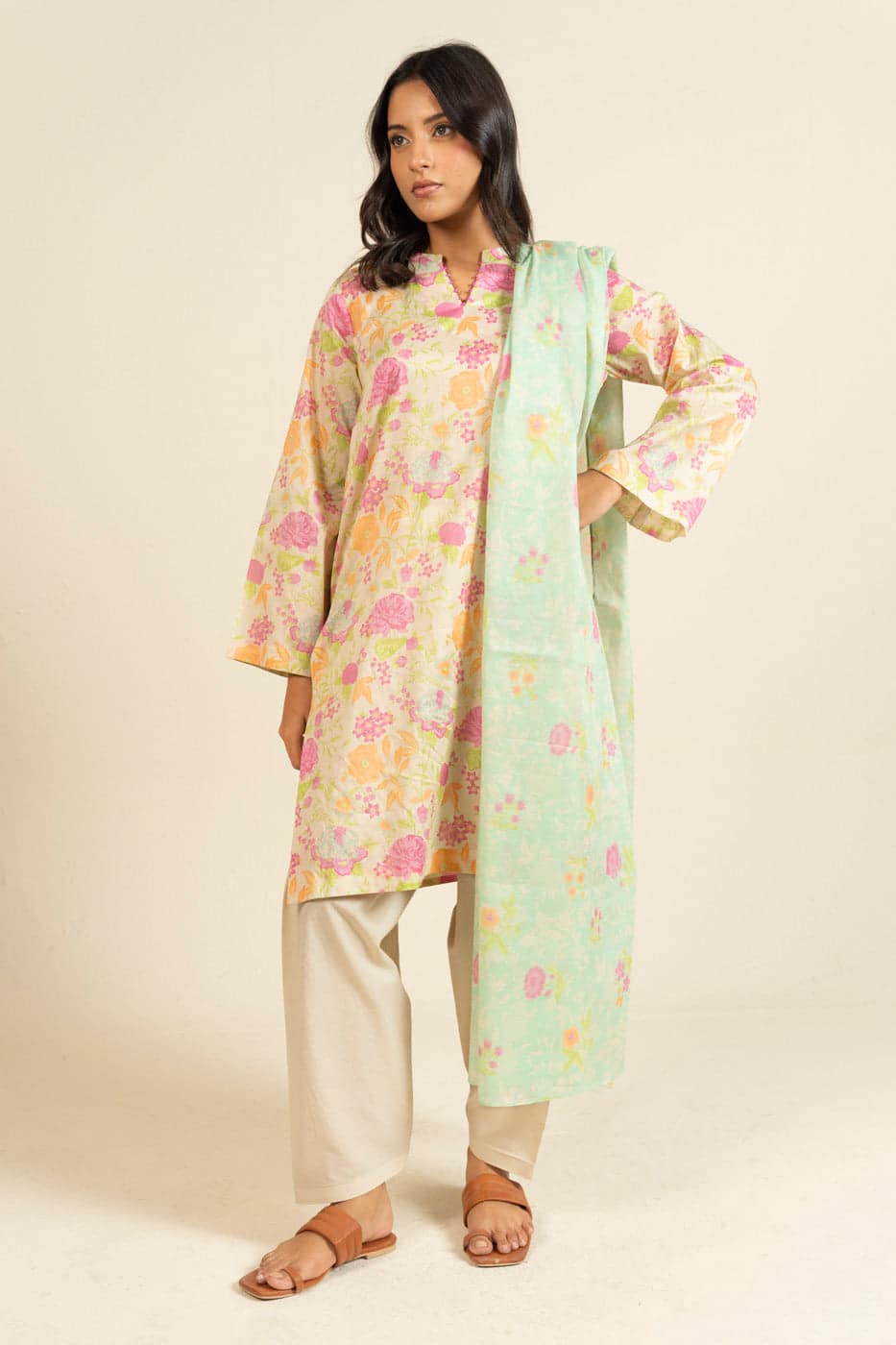 Alkaram rts| shirt, trouser & dupatta Alkaram RTS| SHIRT, TROUSER & DUPATTA
