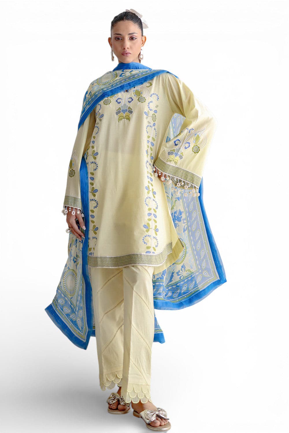 Gul ahmed 3 piece embroidered lawn suit with chiffon dupatta and borders Gul Ahmed 3 Piece Embroidered Lawn Suit with Chiffon Dupatta and Borders