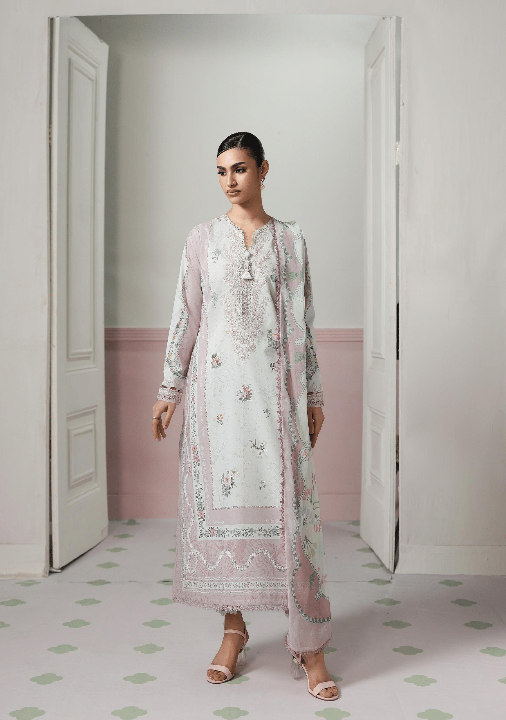 Qalamkar qalamkar qprints embroidered lawn unstitched 3pc suit qqp-05a minal– qqp-5a Qalamkar Qalamkar QPrints Embroidered Lawn Unstitched 3Pc Suit QQP-05A Minal– QQp-5A