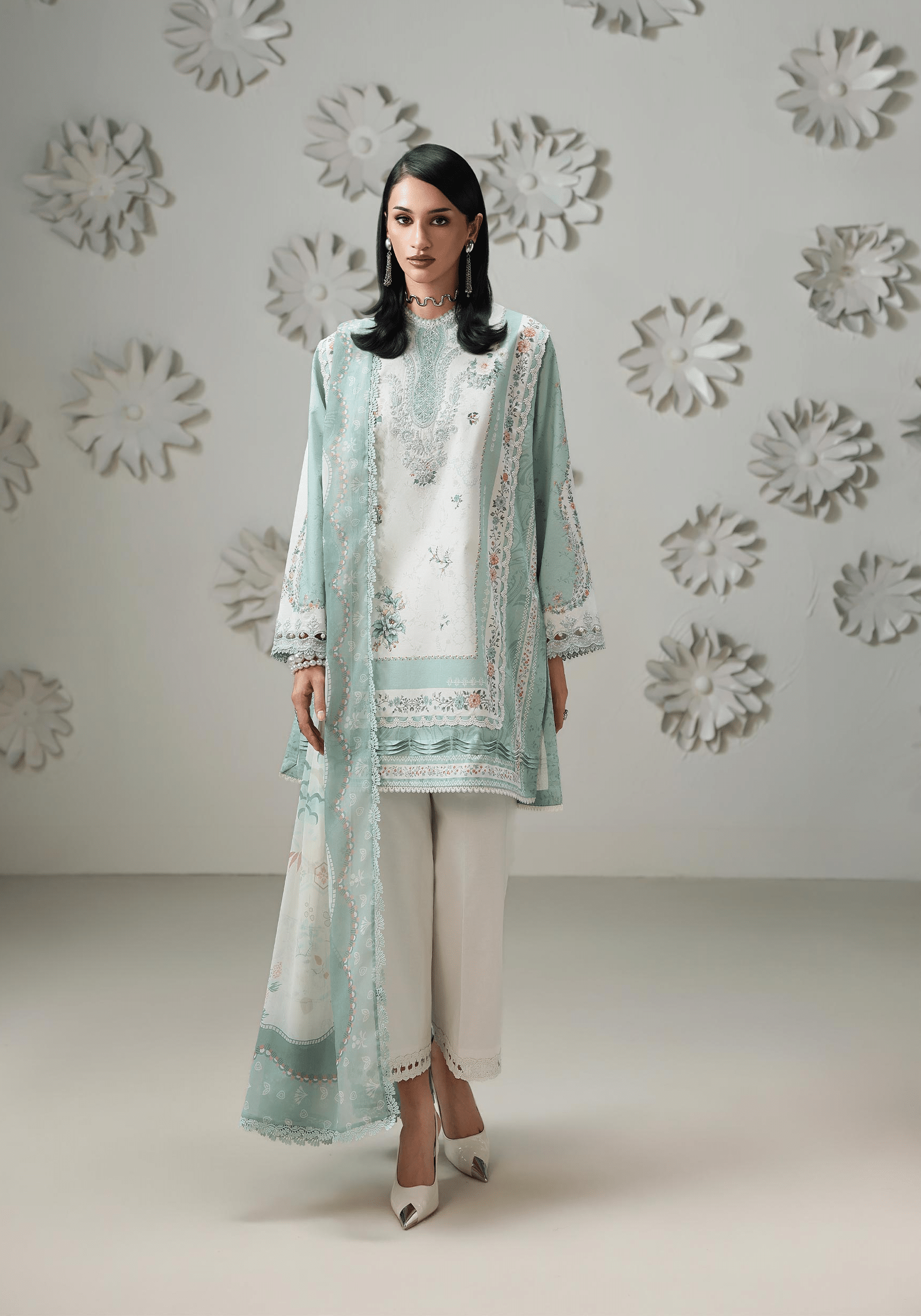 Qalamkar qalamkar qprints embroidered lawn unstitched 3pc suit qqp-05b rasha Qalamkar Qalamkar QPrints Embroidered Lawn Unstitched 3Pc Suit QQP-05B Rasha