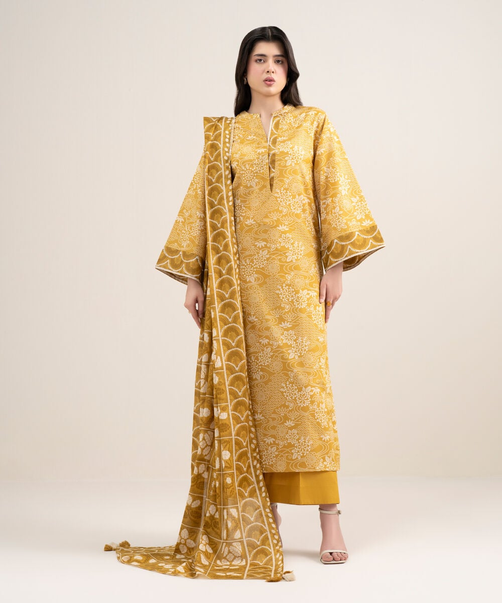Sapphire women's unstitched lawn printed yellow 3 piece suit – u3pdys26v329 Sapphire Women's Unstitched Lawn Printed Yellow 3 Piece Suit – U3PDYS26V329