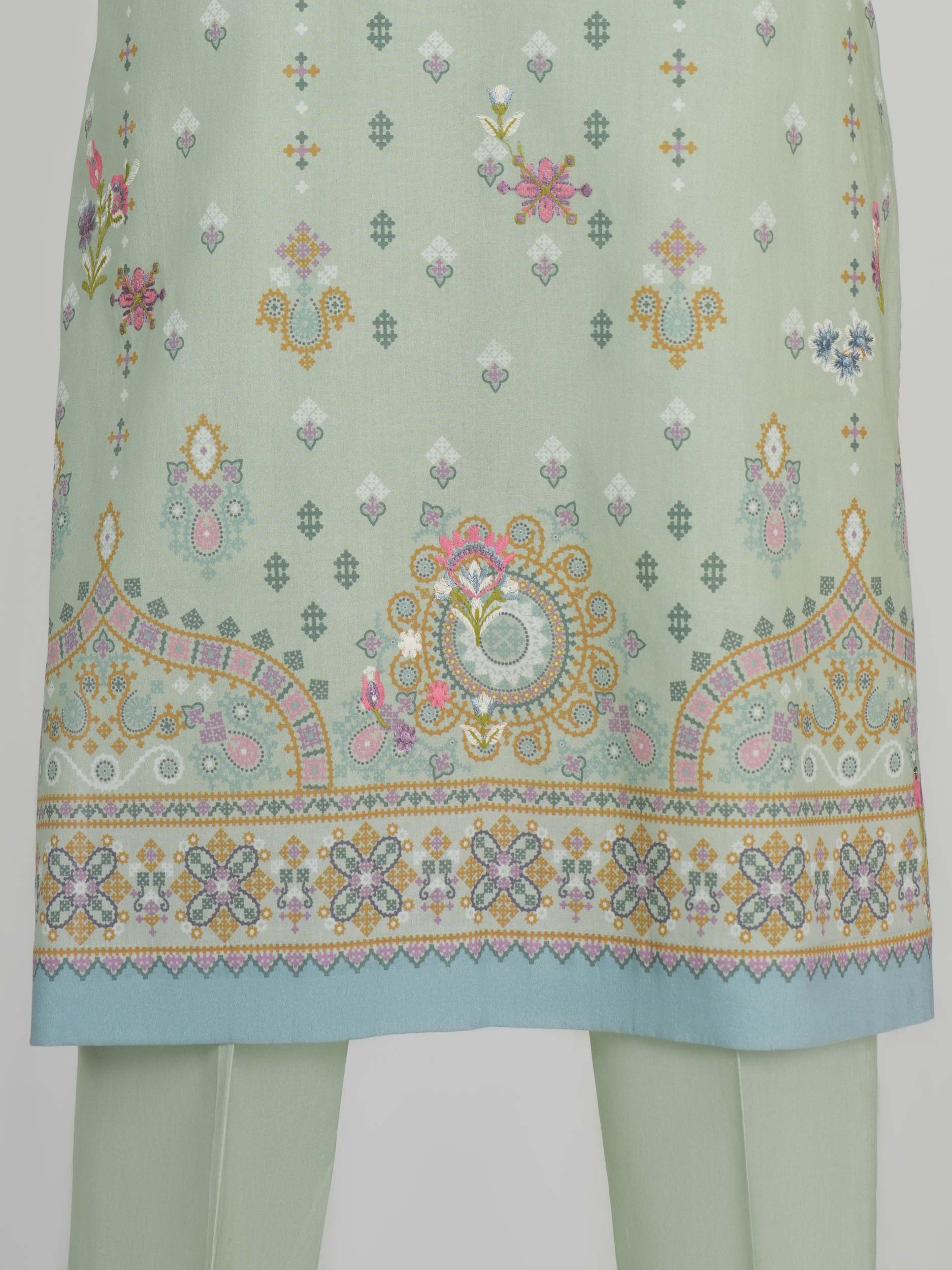 Limelight 3 piece lawn suit- embroidered– u5075su-3pc-227-3piecelawnsuit-embroidered Limelight 3 Piece Lawn Suit- Embroidered– U5075SU-3PC-227-3PieceLawnSuit-Embroidered