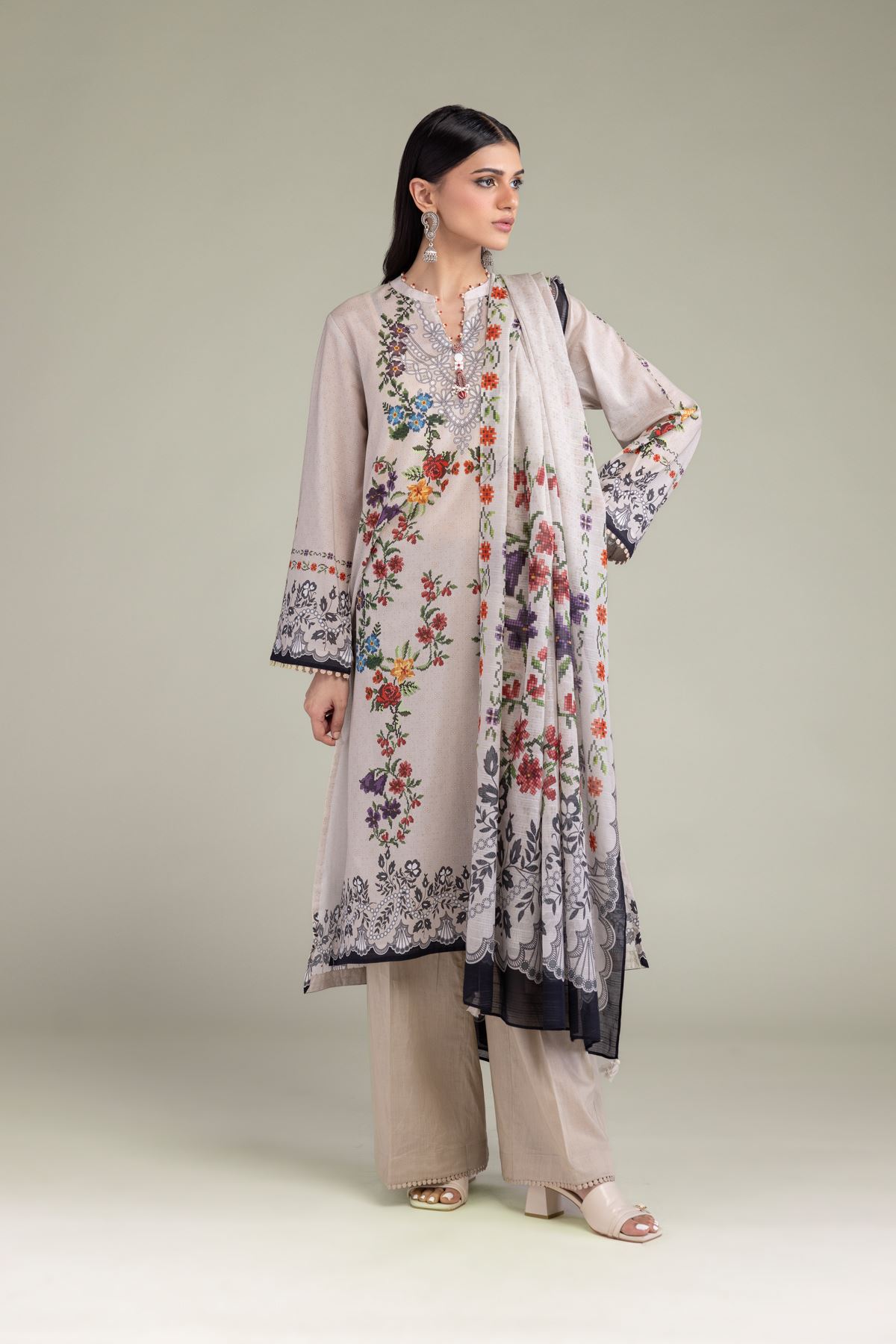Khaadi 2026 collection 3 piece– a22-26-206fa1 multi 4 Khaadi 2026 Collection 3 Piece– a22-26-206fa1 multi 4