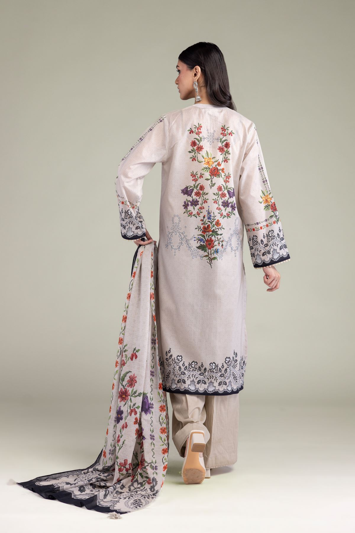 Khaadi 2026 collection 3 piece– a22-26-206fa1 multi 5 Khaadi 2026 Collection 3 Piece– a22-26-206fa1 multi 5
