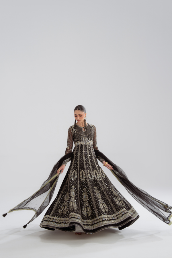 Alternative view of Soraya Elowen