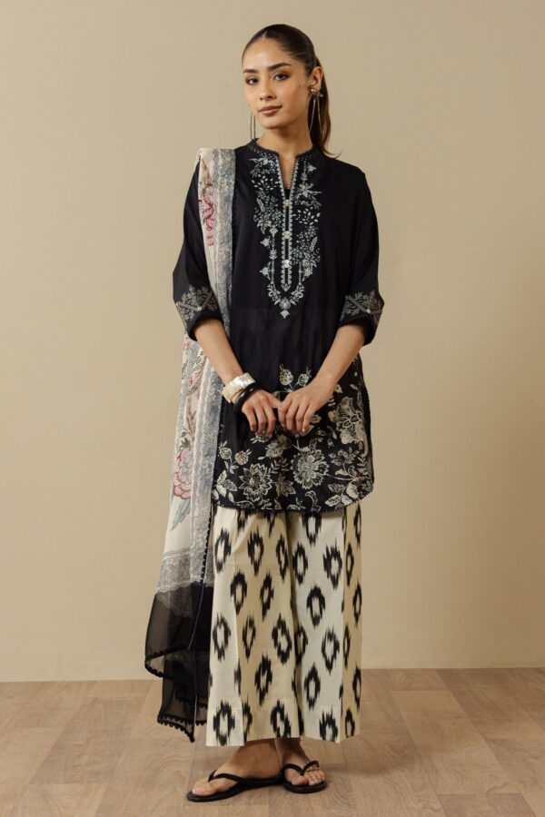 Coco by Zara Shahjahan Cassia-10B