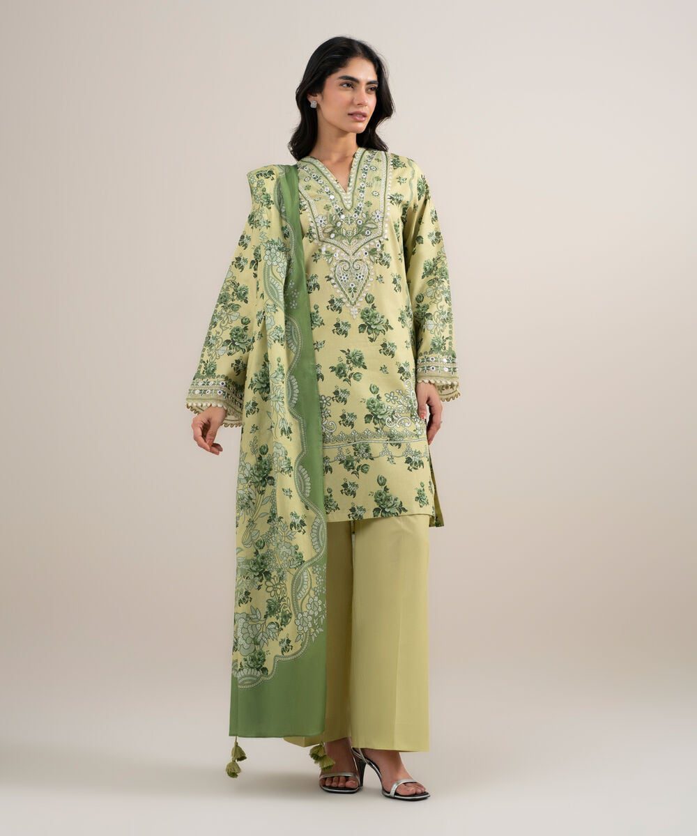 Sapphire women's unstitched lawn embroidered light yellow 3 piece suit – 2dedys26v651 Sapphire Women's Unstitched Lawn Embroidered Light Yellow 3 Piece Suit – 2DEDYS26V651