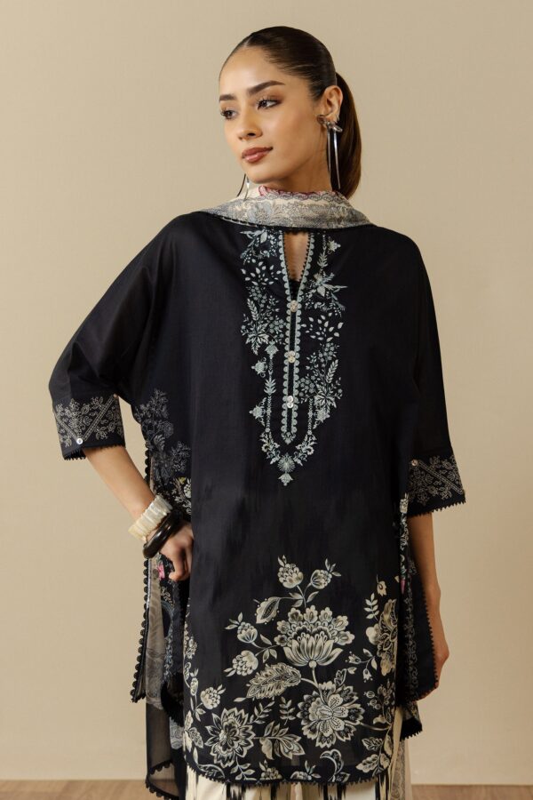 Alternative view of Coco by Zara Shahjahan Cassia-10B