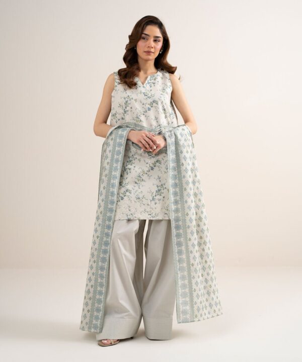 Sapphire Women's Unstitched Zari Lawn Embroidered Off White 3 Piece Suit – 3PEDYS26V669 Sapphire Women's Unstitched Zari Lawn Embroidered Off White 3 Piece Suit – 3PEDYS26V669
