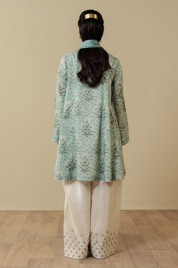 Alternative view of Coco by Zara Shahjahan Anthea-9B