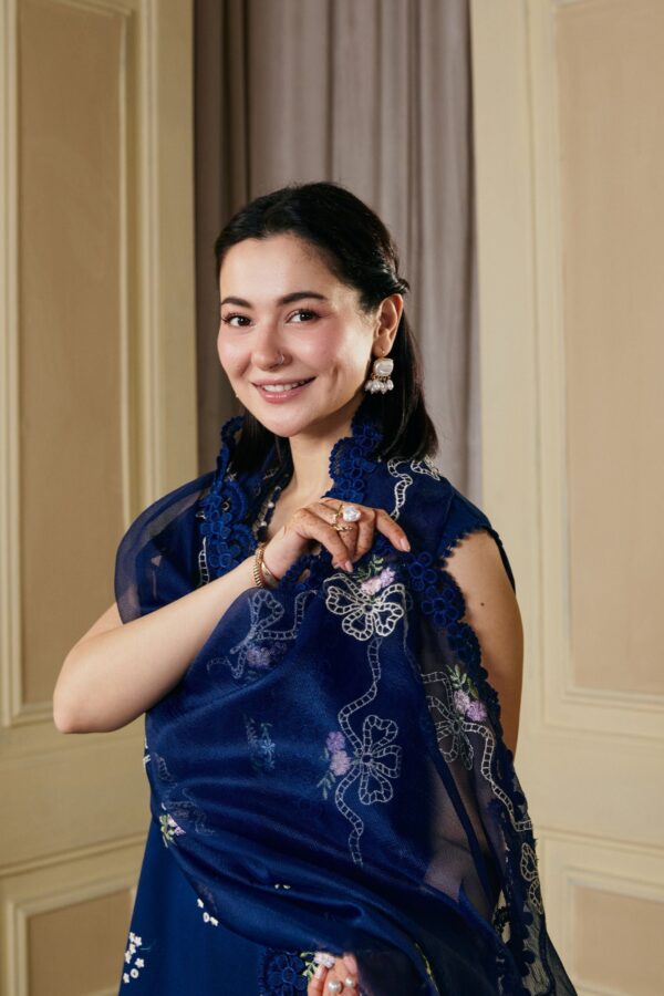 Maryam Hussain Sanam - Image 6