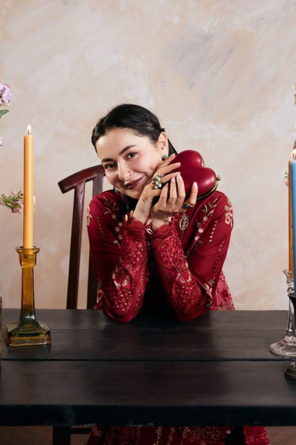 Maryam Hussain Daneen - Image 6