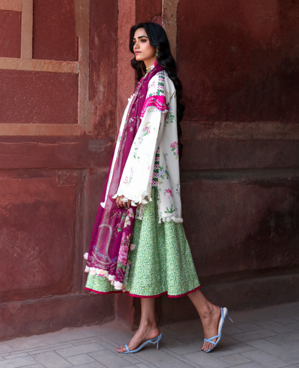 Republic Womenswear Aabroo– Aabroo 2