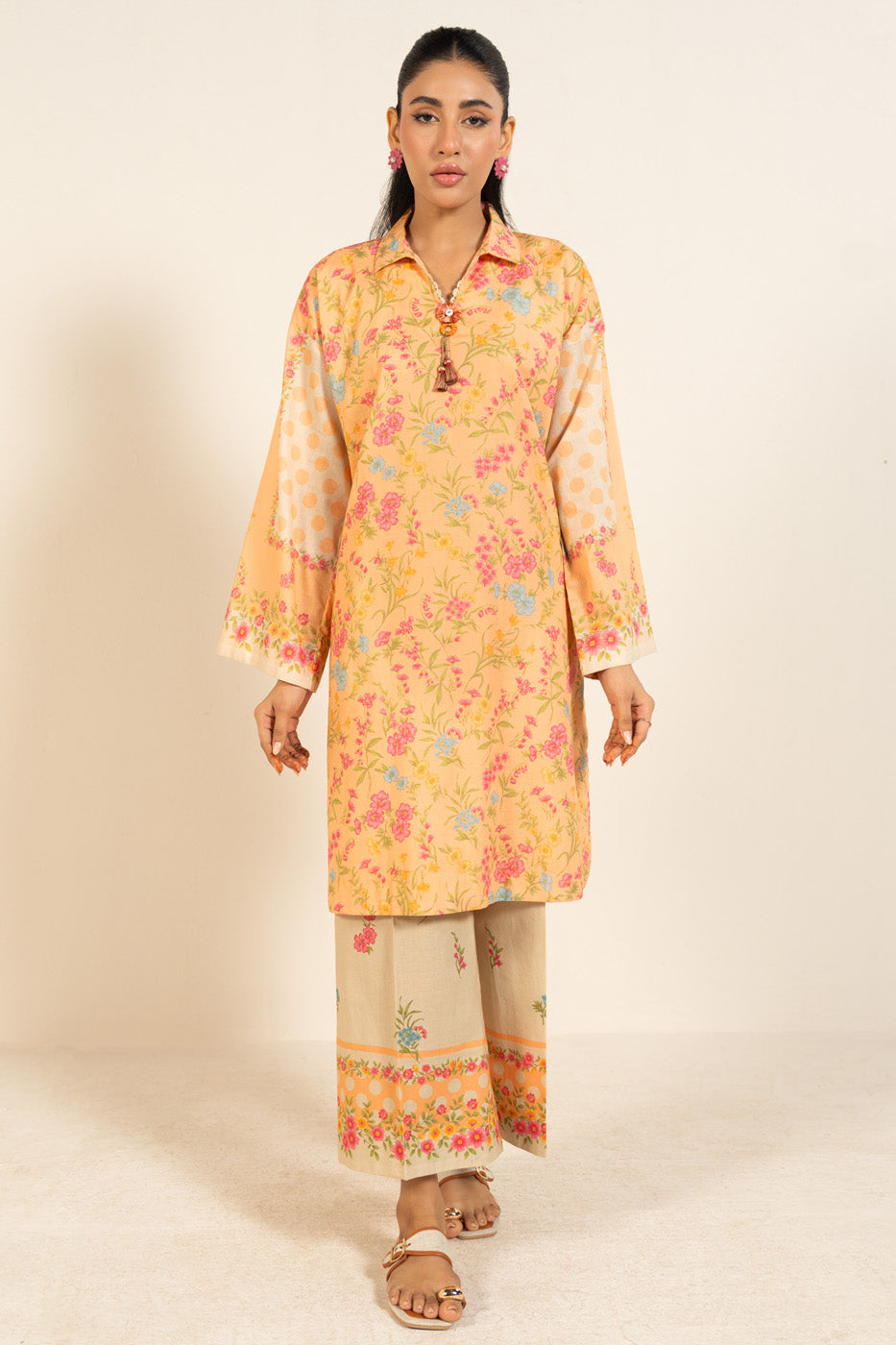 Alkaram rts | shirt & trouser - pakistani suit - image 4 Alkaram RTS | SHIRT & TROUSER