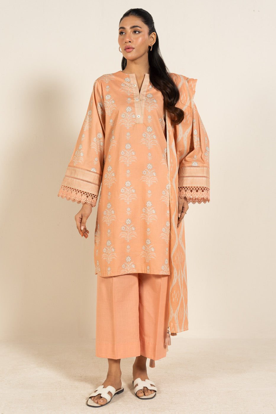 Alkaram rts| shirt & dupatta Alkaram RTS| SHIRT & DUPATTA