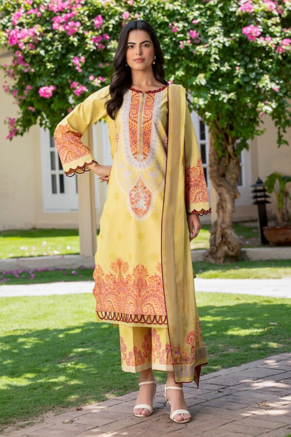Charizma 3-PC Unstitched Printed Lawn C-Print Vol 4 CP6-33 Charizma 3-PC Unstitched Printed Lawn C-Print Vol 4 CP6-33