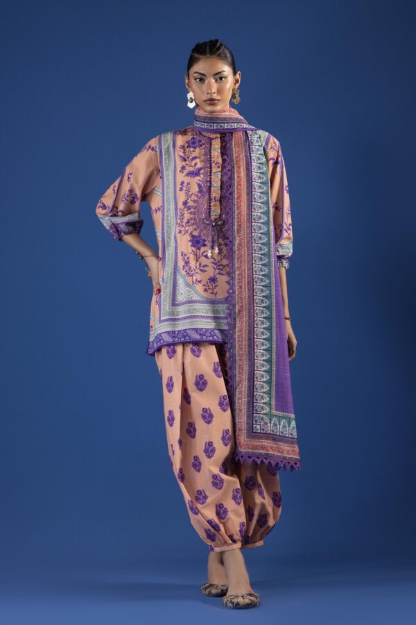 Sana Safinaz Unstitched Printed 3 Piece Lawn Suit Sana Safinaz Unstitched Printed 3 Piece Lawn Suit