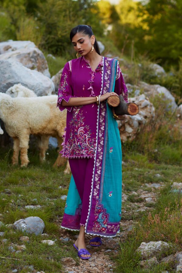 Sana Safinaz Unstitched Embroidered 3 Piece Muzlin Suit