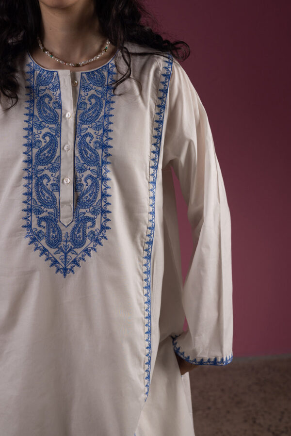 Generation Ivory Whisper Kurti