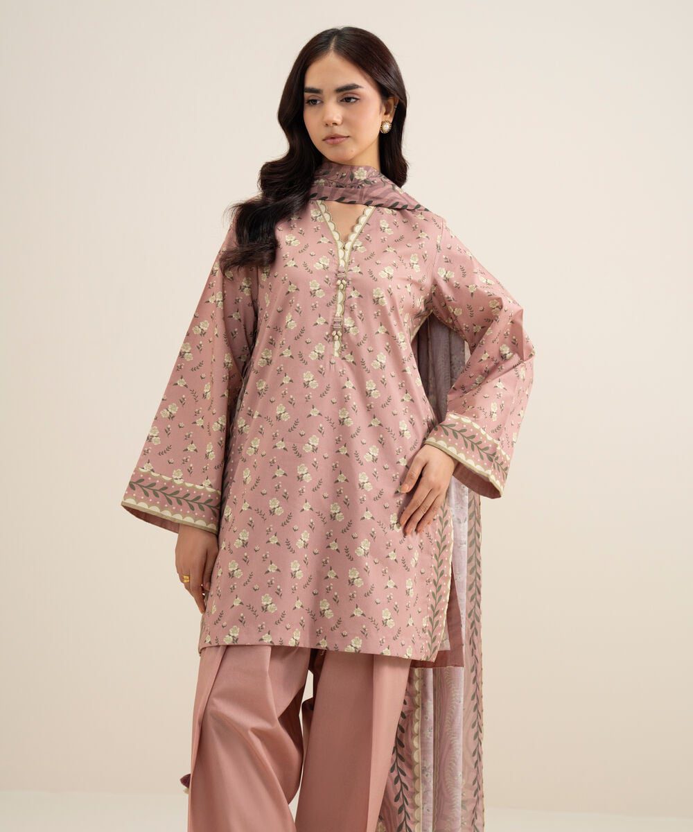 Sapphire women's unstitched lawn printed tea pink 3 piece suit – u3pdds26v611 Sapphire Women's Unstitched Lawn Printed Tea Pink 3 Piece Suit – U3PDDS26V611