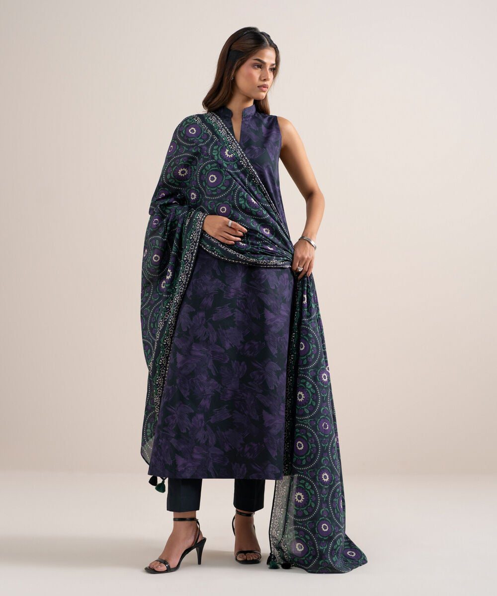 Sapphire women's unstitched lawn printed black and purple 3 piece suit – u3pdys26v612 Sapphire Women's Unstitched Lawn Printed Black and Purple 3 Piece Suit – U3PDYS26V612