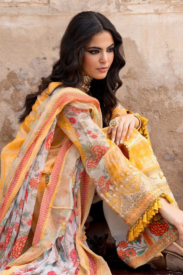 Charizma 3-pc unstitched embroidered chiffon collection vslw6-09– detail view 4 Charizma 3-PC Unstitched Embroidered Chiffon Collection VSLW6-09– detail view 4