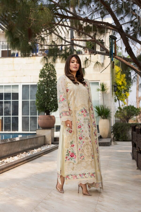 Alternative view of Aneelas  Signature Luxury Lawn