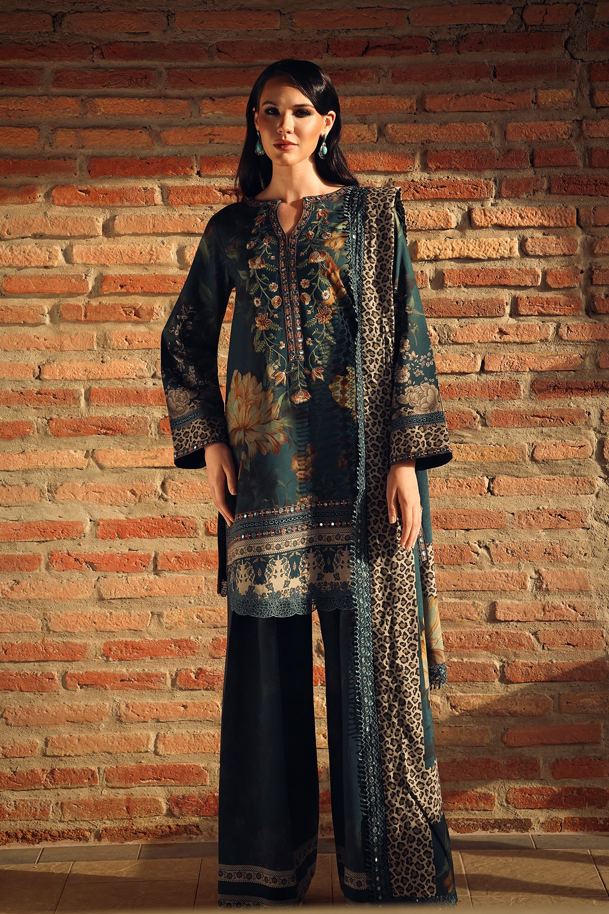 052a5990-copy Charizma 3-PC Unstitched Embroidered Linen Collection CCW7-09