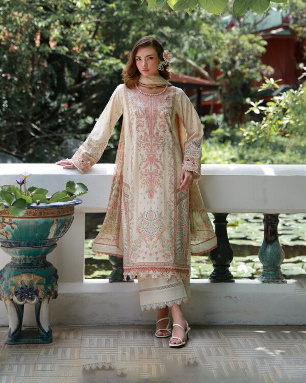 Jade URBANE EMBROIDERED - CAMELLIA Jade URBANE EMBROIDERED - CAMELLIA