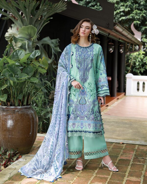 Jade URBANE EMBROIDERED - MONARQUE Jade URBANE EMBROIDERED - MONARQUE
