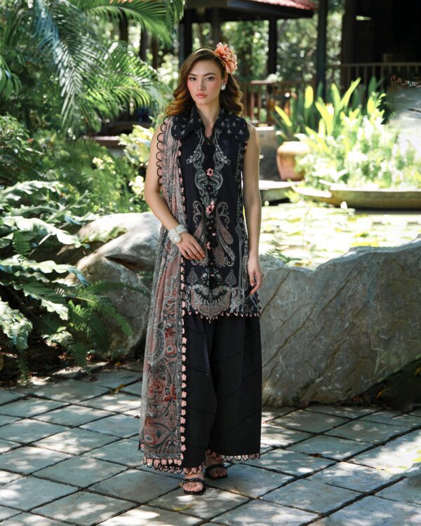 Jade URBANE EMBROIDERED - ONYRA Jade URBANE EMBROIDERED - ONYRA