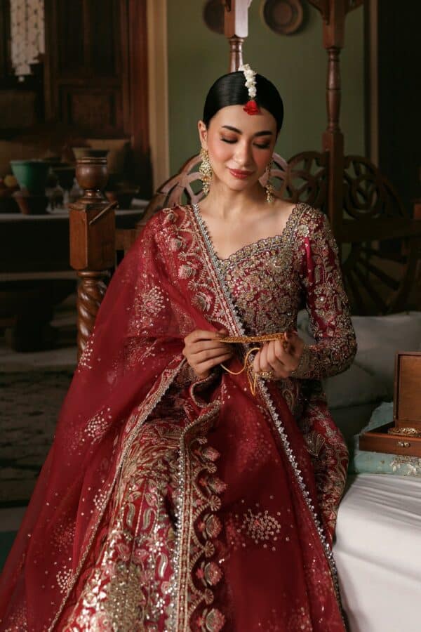 2c5a1704 Afrozeh Shehnai Wedding Formals 26 Virsa– 2C5A1704