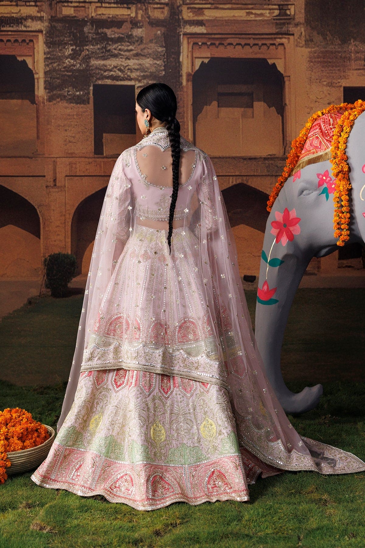 2c5a1915 Afrozeh Shehnai Wedding Formals 26 Gul-e-Roshan– 2C5A1915