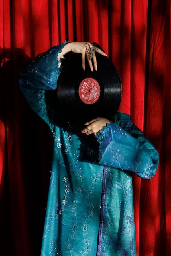Rang Rasiya Lumeire Luxe Silk 2026– detail view 2