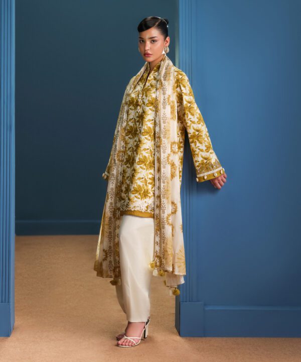 Sapphire Women's Unstitched Lawn Embroidered Yellow and Off White 3 Piece Suit – 3PEDYS26V640