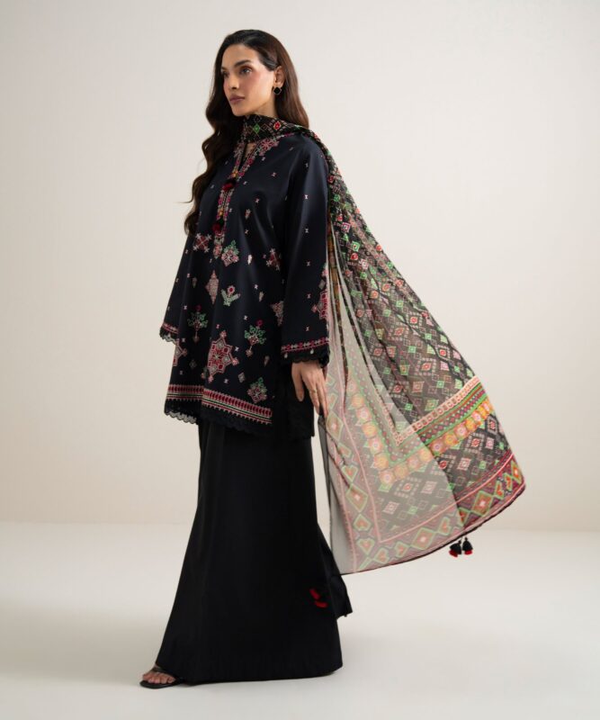 Sapphire Women's Unstitched Lawn Embroidered Black 3 Piece Suit – 3PESGS26V743