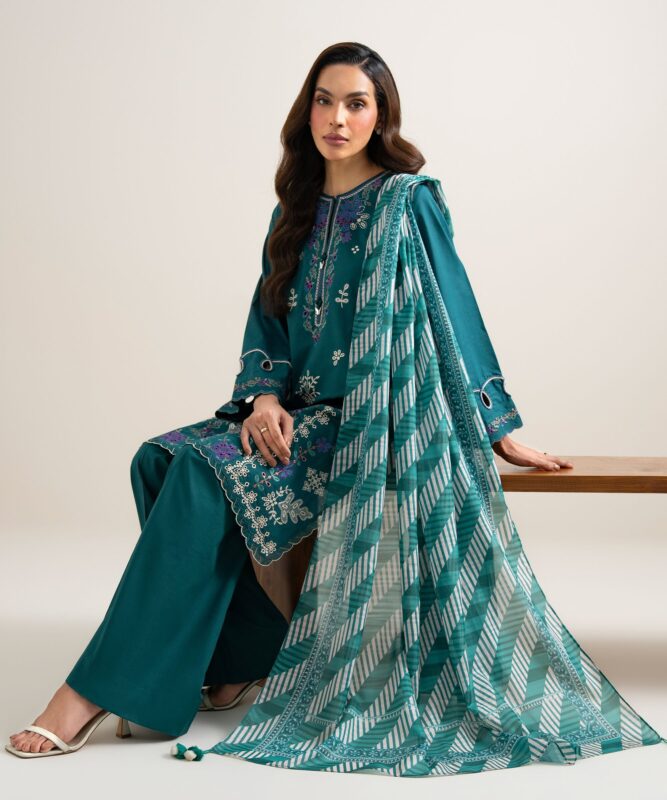 Sapphire Women's Unstitched Lawn Embroidered Teal 3 Piece Suit – 3PESGS26V746