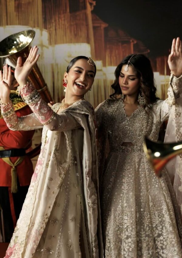Afrozeh Shehnai Wedding Formals 26