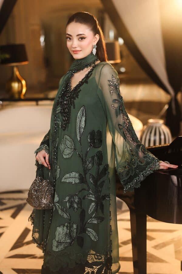 Maria b 3 piece embroidered chiffon suit– d7-e Maria B 3 Piece Embroidered Chiffon Suit– D7-E