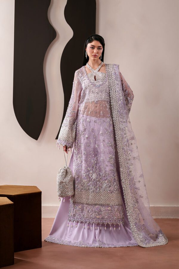 Emaan Adeel Lapis