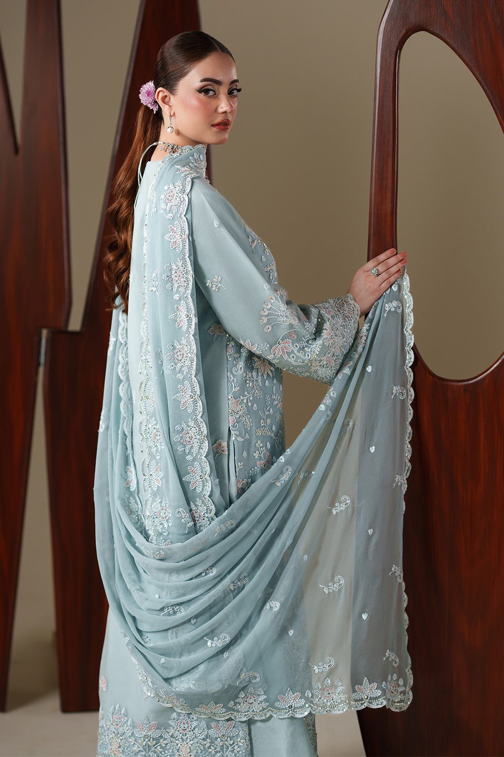 Emaan adeel aria– detail view 6 Emaan Adeel ARIA– detail view 6