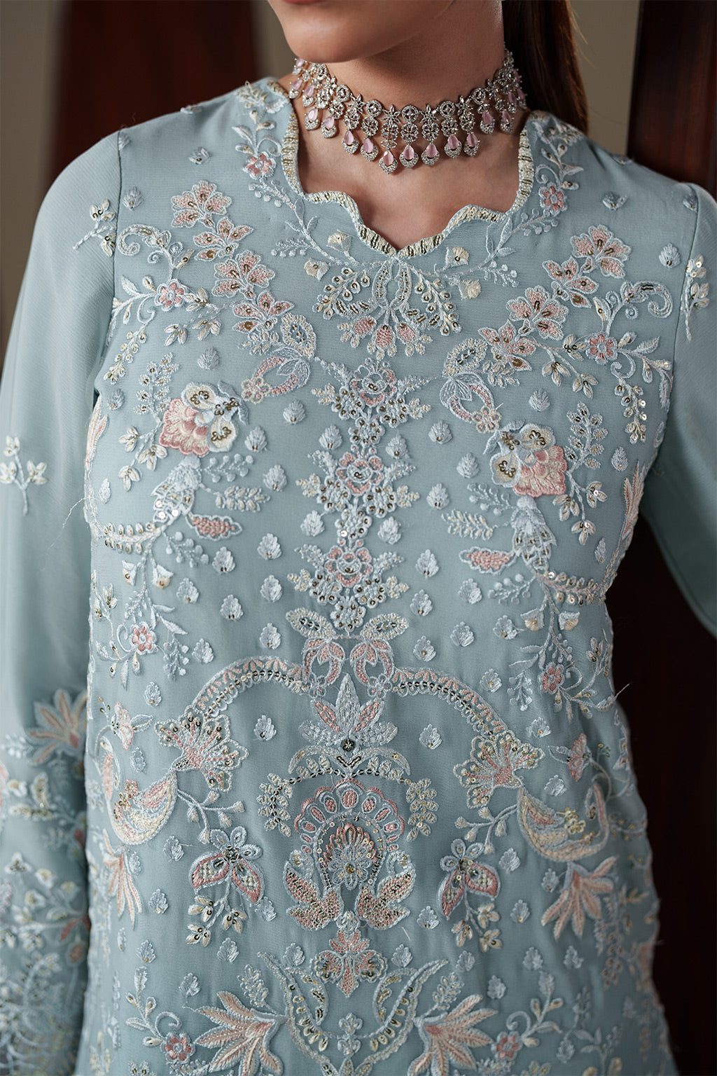 Emaan adeel aria– detail view 7 Emaan Adeel ARIA– detail view 7