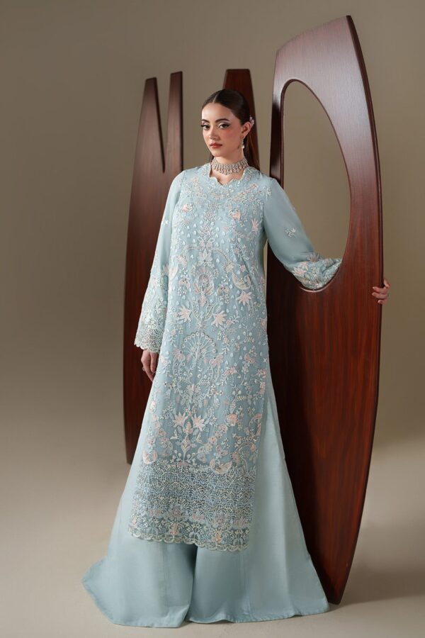 Emaan adeel aria– detail view 3 Emaan Adeel ARIA– detail view 3