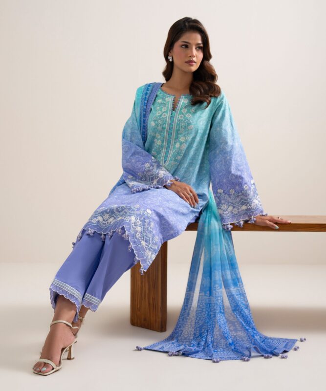 Sapphire Women's Unstitched Lawn Embroidered Multi 3 Piece Suit – PESGS26V7113