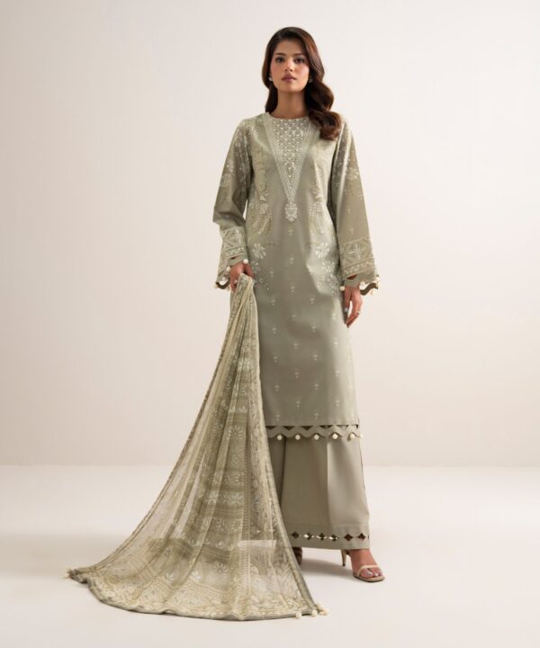 Sapphire Women's Unstitched Lawn Embroidered Grey 3 Piece Suit – PESGS26V7117