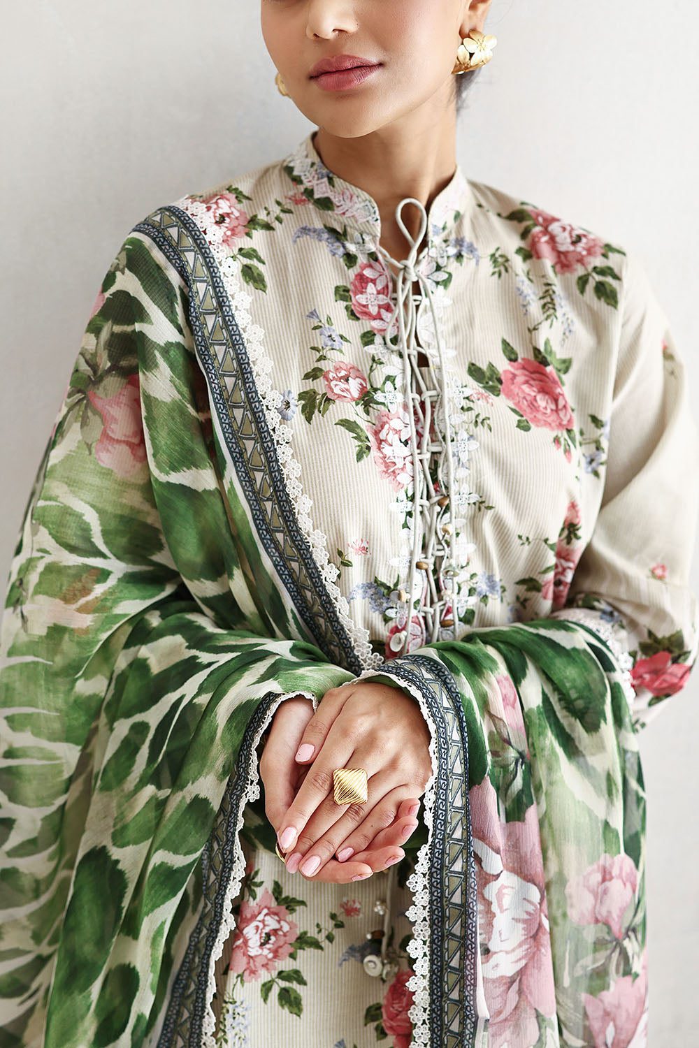 Gul ahmed 3 piece embroidered printed lawn suit with printed chiffon dupatta– printed-chiffon-dupatta-embroidered-printed-l Gul Ahmed 3 Piece Embroidered Printed Lawn Suit with Printed Chiffon Dupatta– Printed-Chiffon-Dupatta-Embroidered-Printed-L