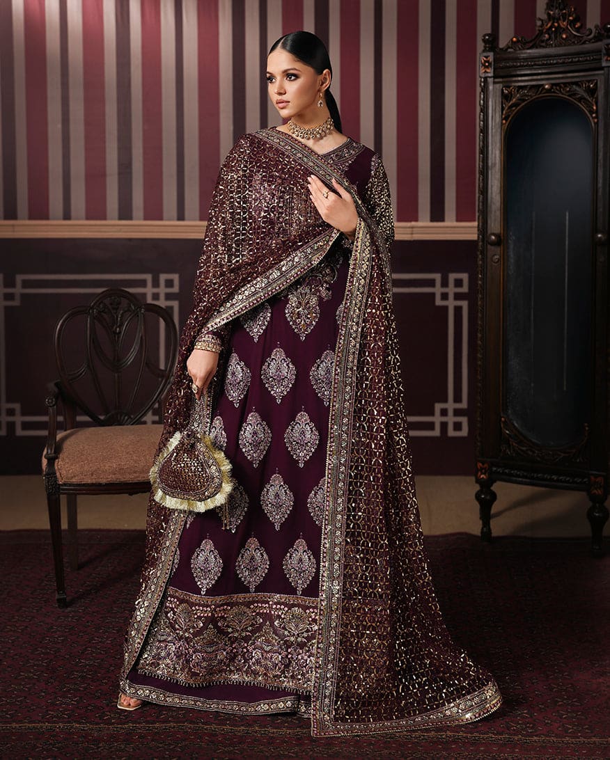 Roheenaz regal charm Roheenaz Regal Charm