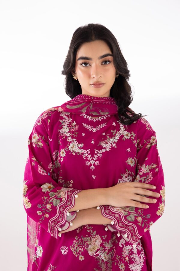 Sana Safinaz Stitched Embroidered Muzlin Lawn Shirt+ Shalwar– SS25MUZ208A